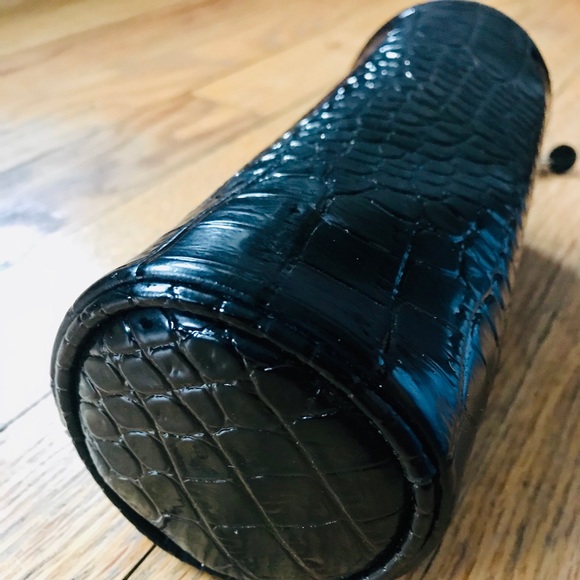 Liz Claiborne Faux Snake Skin Wristlet - Picture 7 of 8